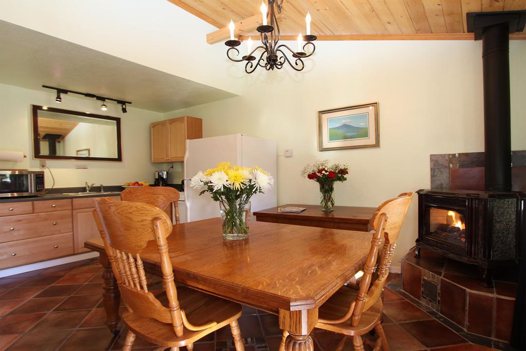 The Woods Hotel - Gay Lgbtq Cabins Guerneville Bilik gambar