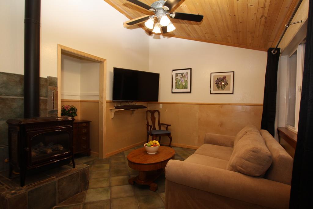 The Woods Hotel - Gay Lgbtq Cabins Guerneville Luaran gambar